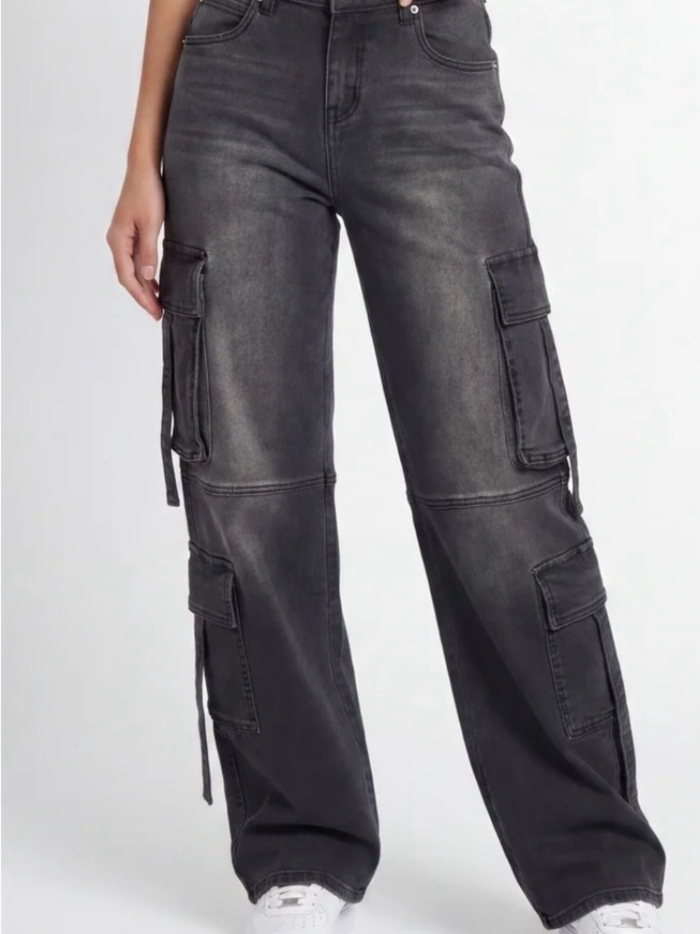 Cargo Brand Washed Black Wide-Leg Cargo Jeans